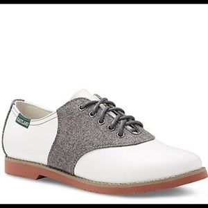 Eastland Sadie Grey/White Saddle Shoes Oxfords 9